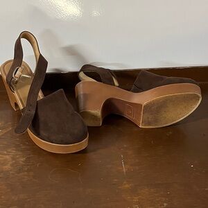 Wonderly Dark Brown Suede Mules